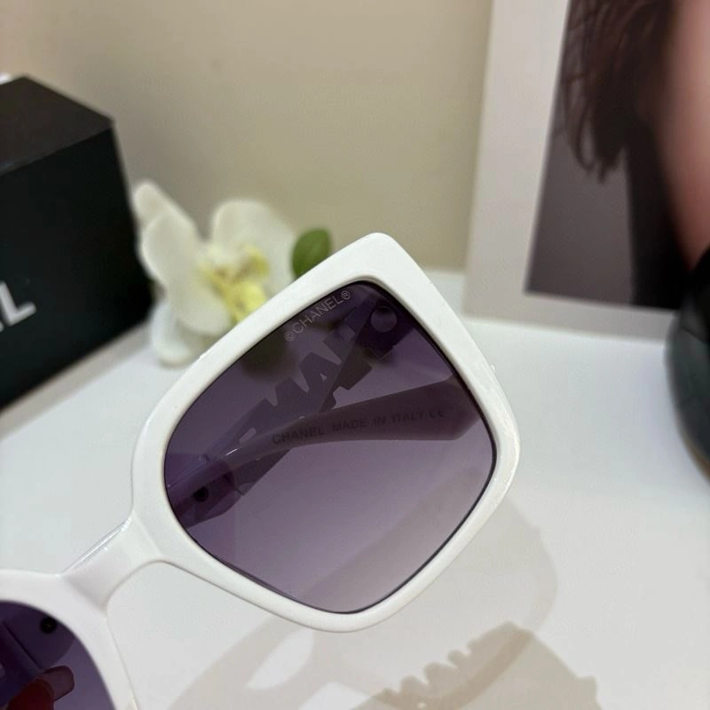 RelaxedFit Chanel Sunglasses 278005
