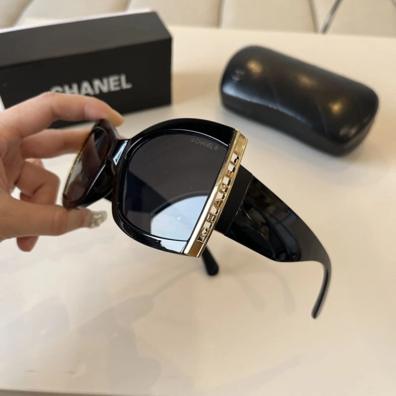 Chanel Sunglasses Seasonal 278001