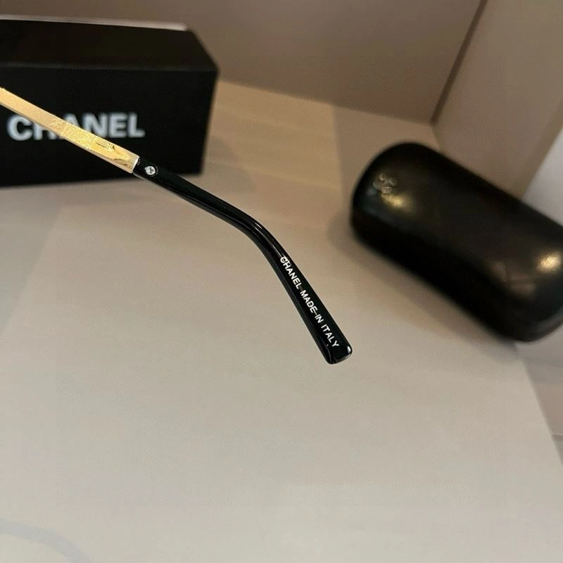 Chanel Sunglasses Trendsetting 277997