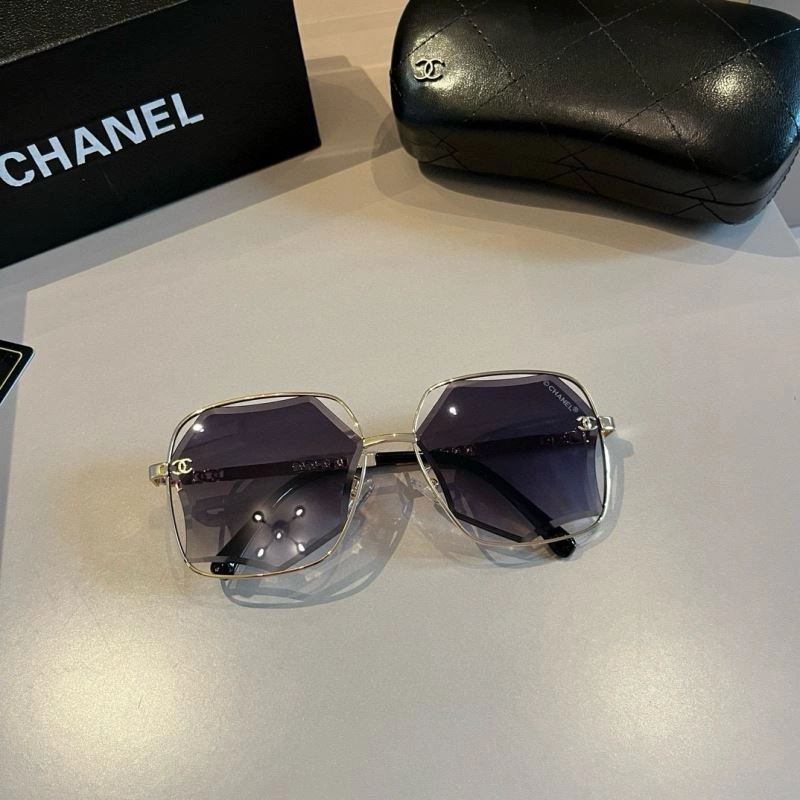 Functional Chanel Sunglasses 277981