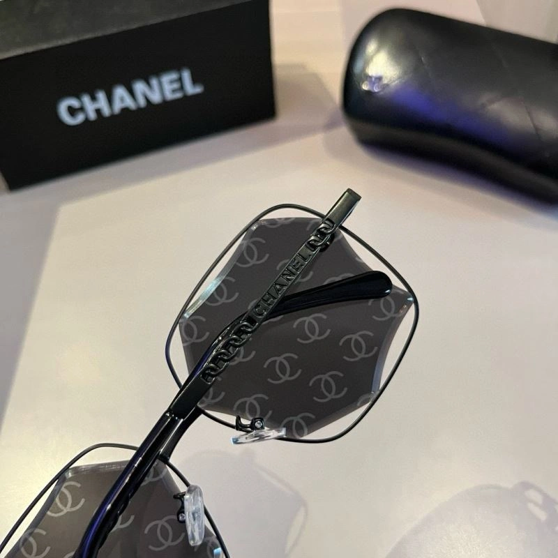 Tailored Chanel Sunglasses 277984