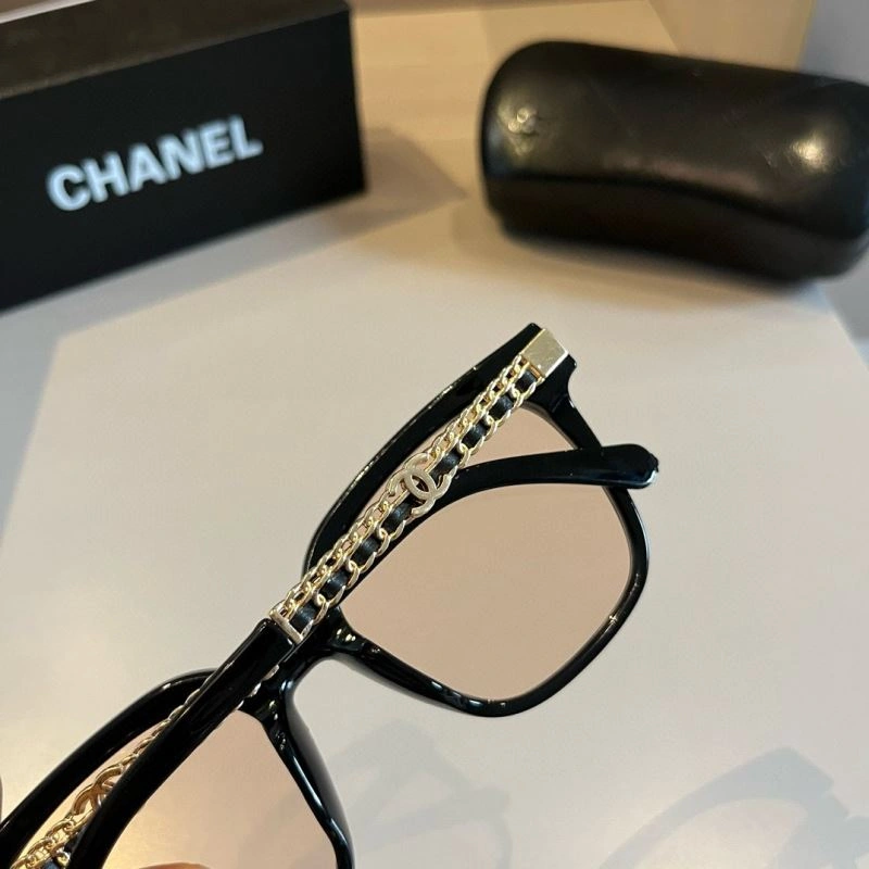Chanel Sunglasses Durable 277976
