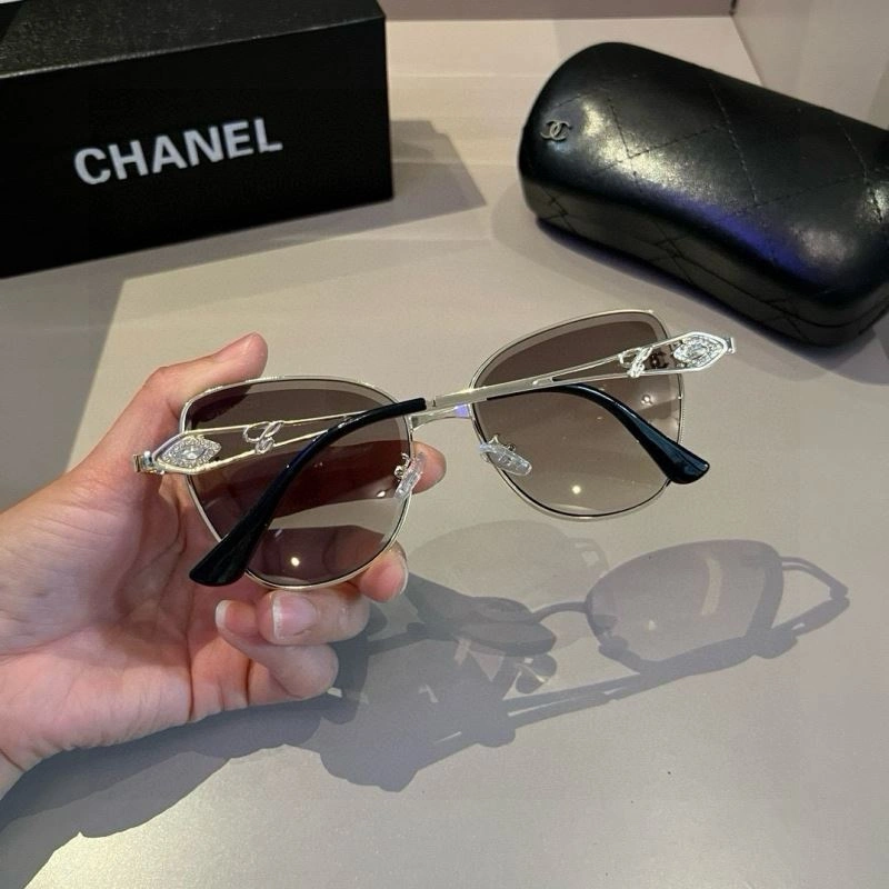 Sophisticated Chanel Sunglasses 277989