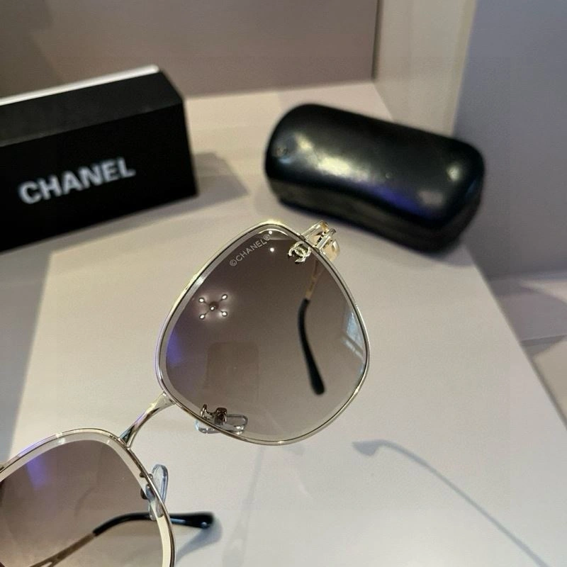 Sophisticated Chanel Sunglasses 277989