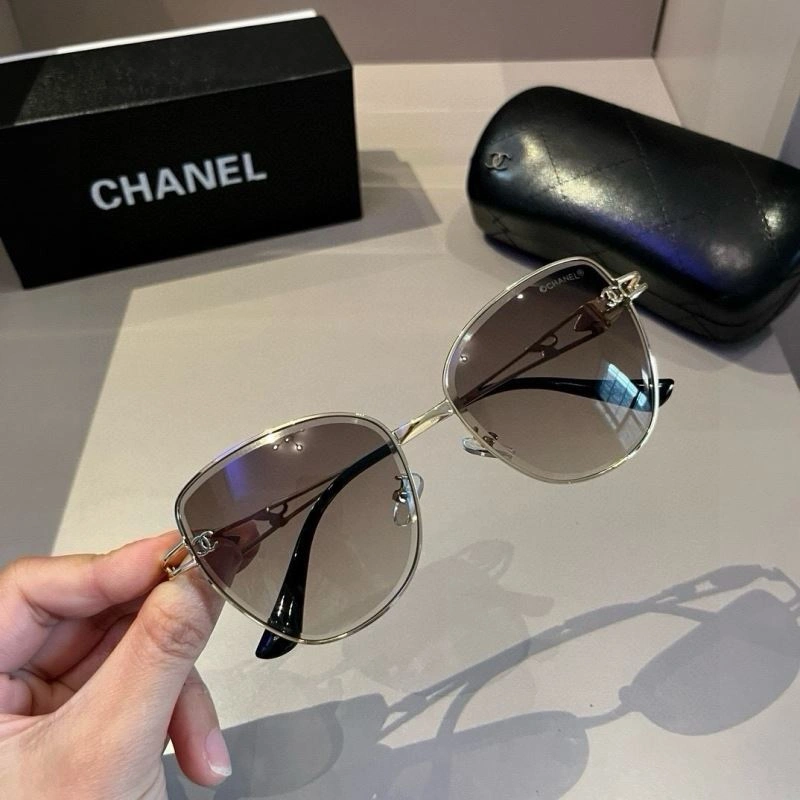 Sophisticated Chanel Sunglasses 277989
