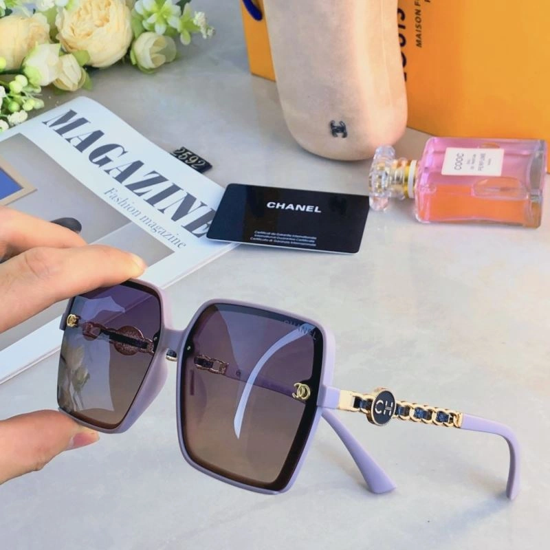 Breathable Chanel Sunglasses 277994