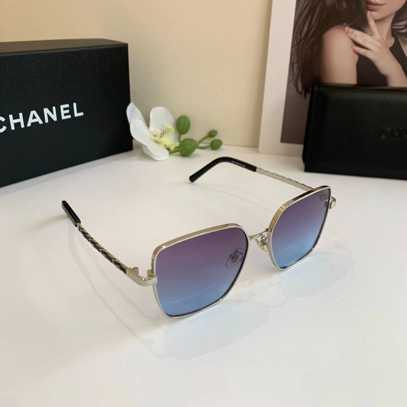 Chanel Sunglasses Stylish 277971