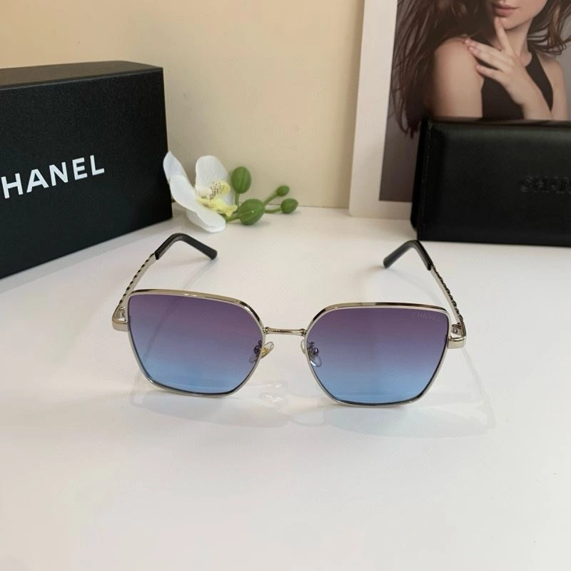Chanel Sunglasses Stylish 277971