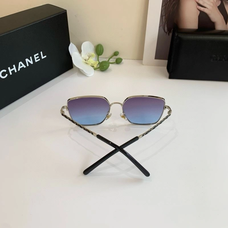 Chanel Sunglasses Stylish 277971
