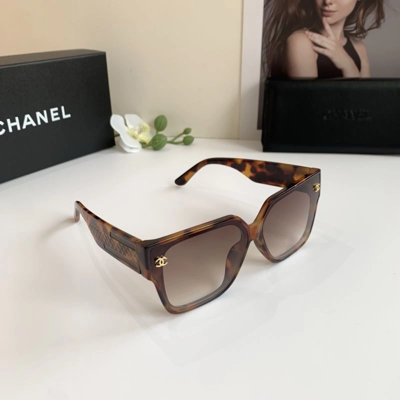 ZipUp Chanel Sunglasses 277973