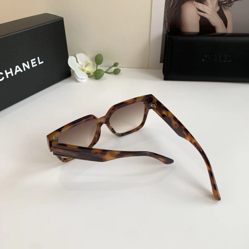 ZipUp Chanel Sunglasses 277973