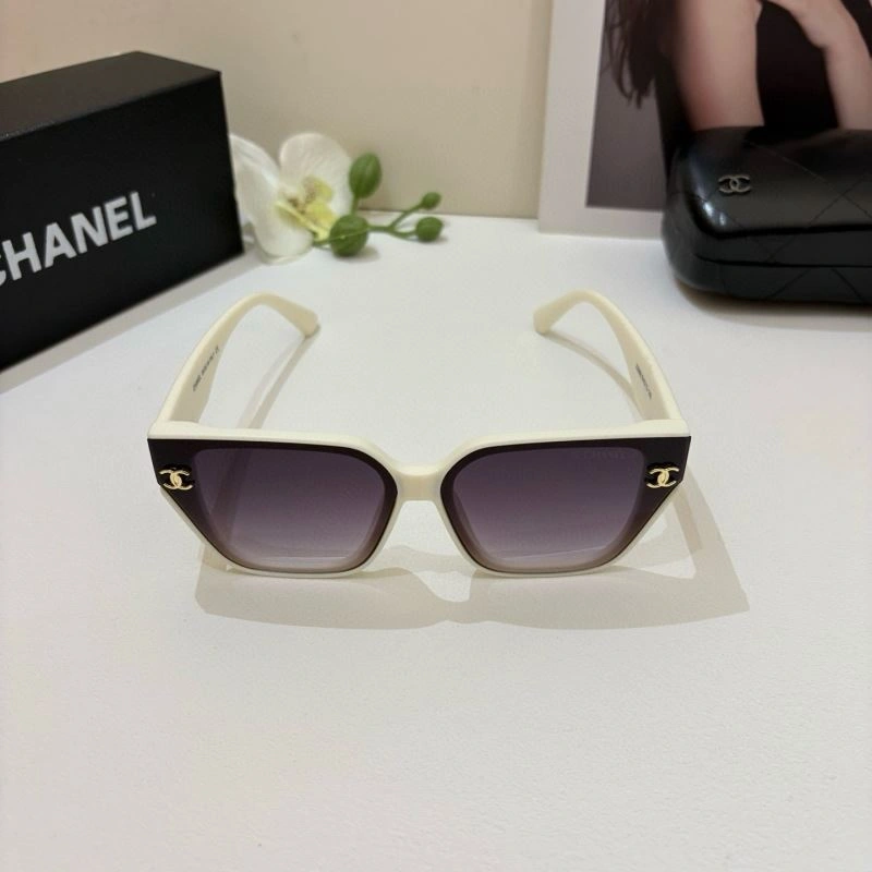 DailyWear Chanel Sunglasses 277964