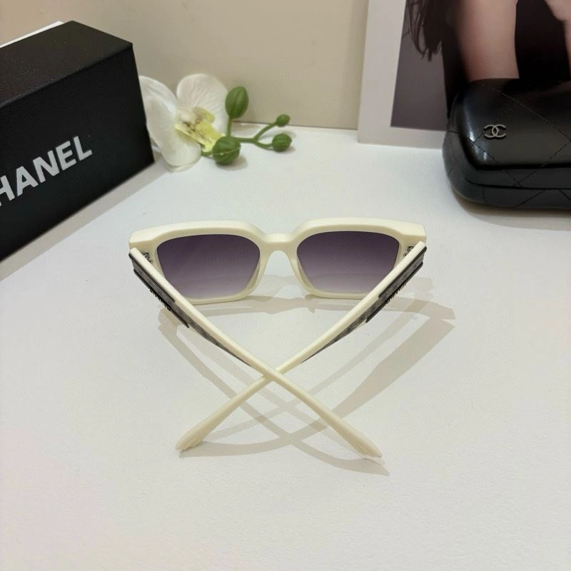 DailyWear Chanel Sunglasses 277964