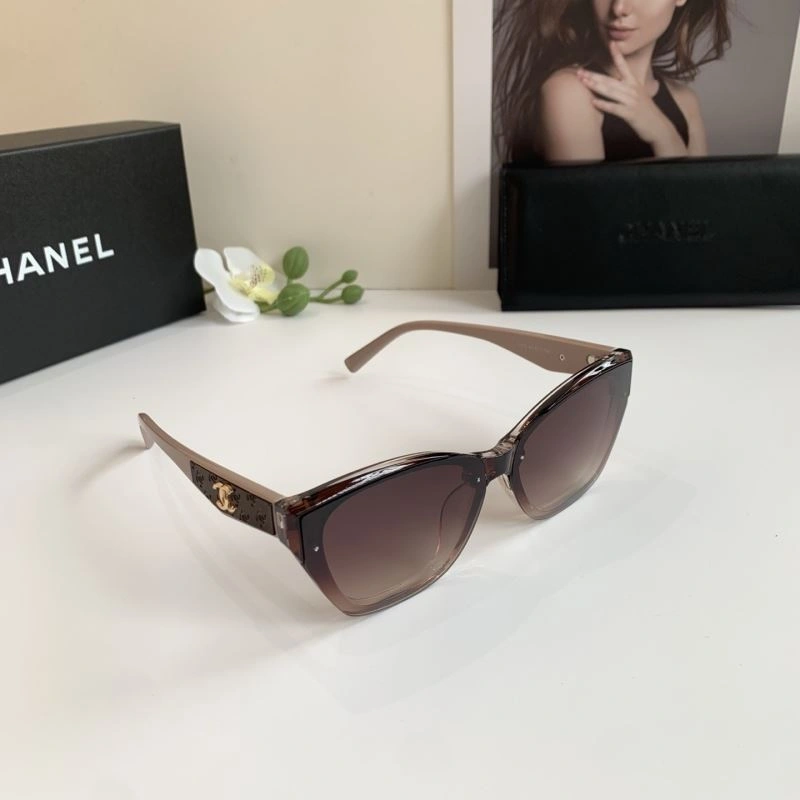 Stylish Chanel Sunglasses 277963