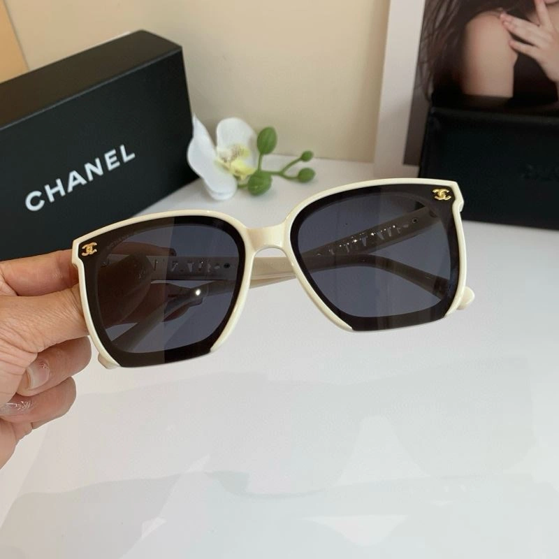 Chanel Sunglasses Sporty 277937