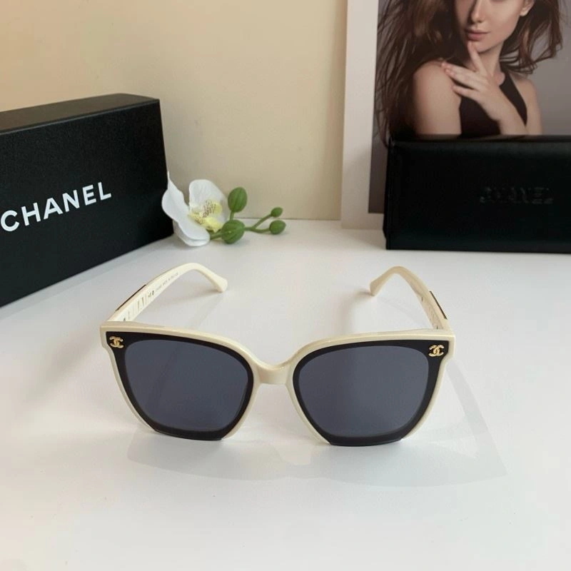 Chanel Sunglasses Sporty 277937