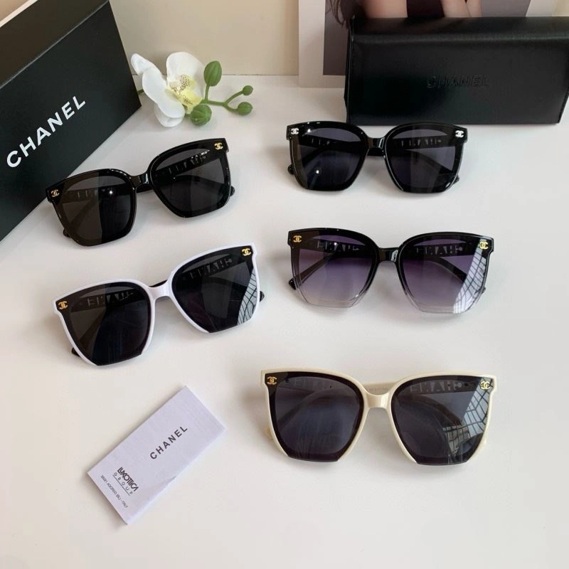 Chanel Sunglasses Sporty 277937
