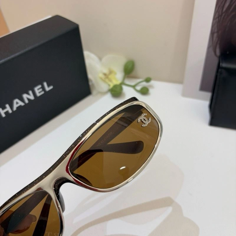 MoistureWicking Chanel Sunglasses 277943