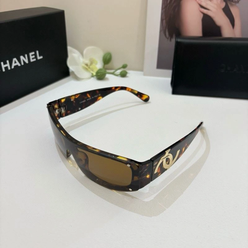 Attractive Chanel Sunglasses 277930