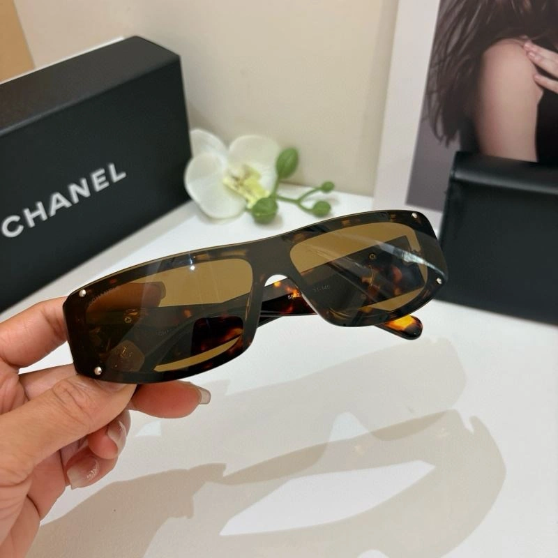 Attractive Chanel Sunglasses 277930
