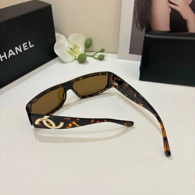 Attractive Chanel Sunglasses 277930