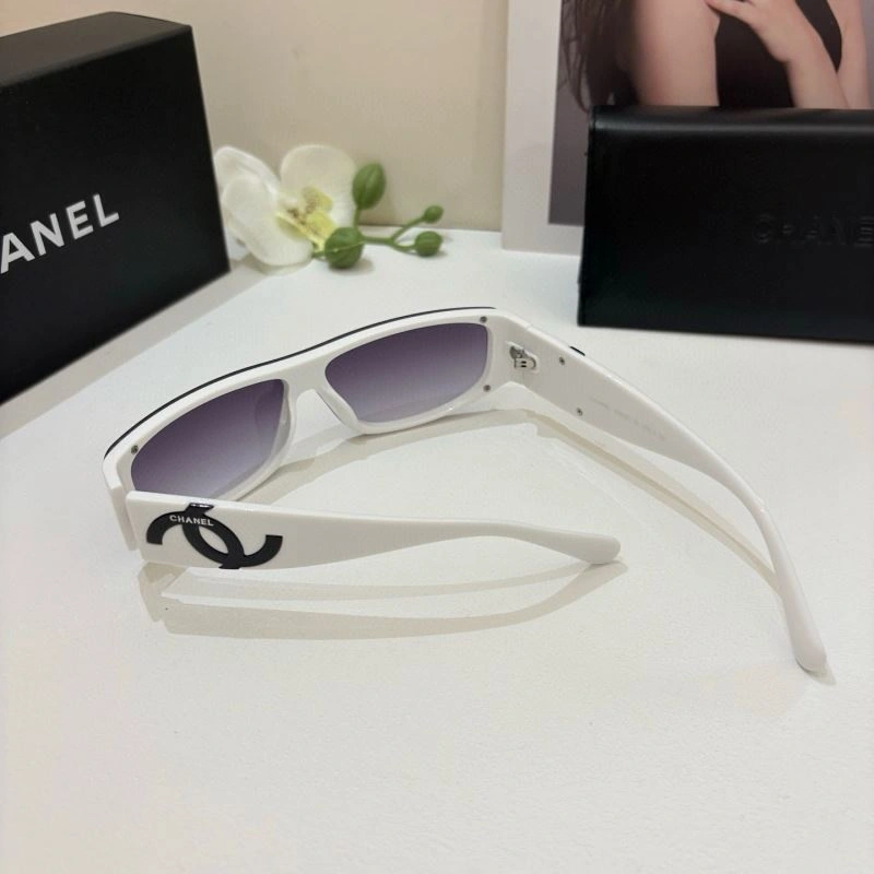 Chanel Sunglasses Elegant 277923
