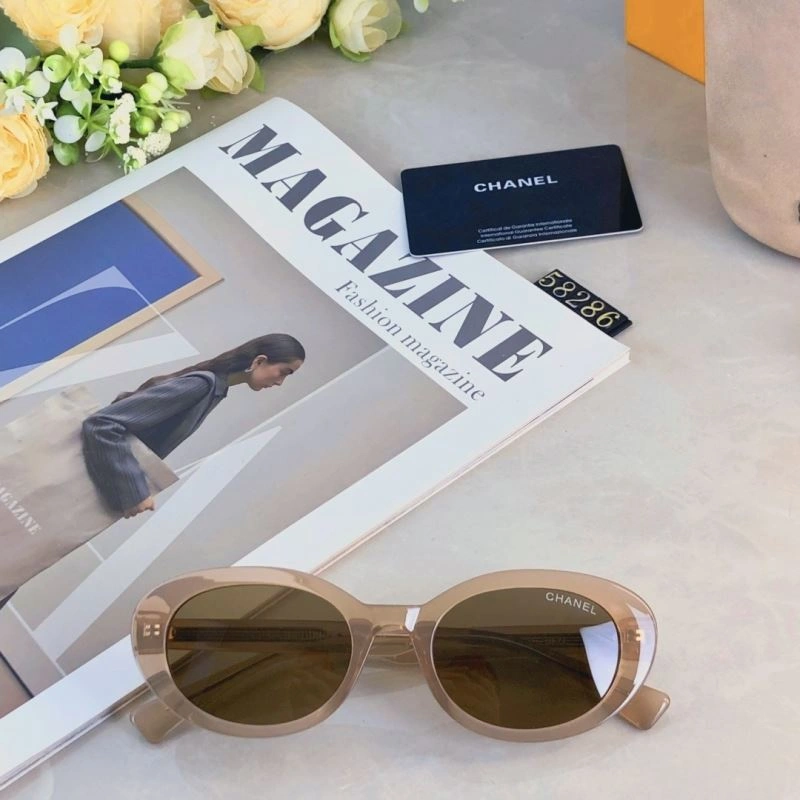 Sporty Chanel Sunglasses 277944