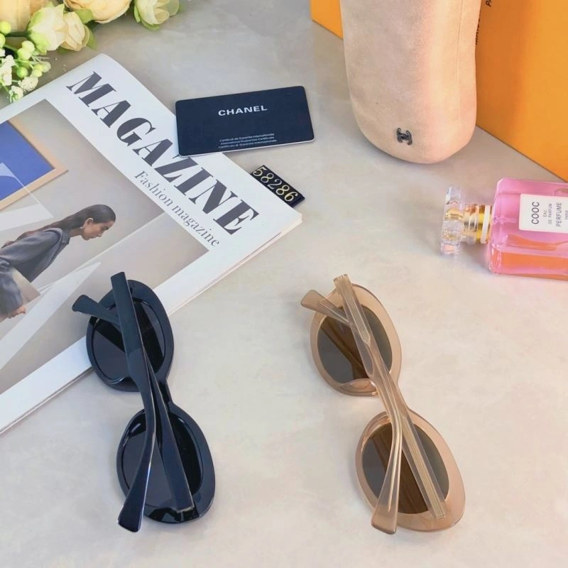 Sporty Chanel Sunglasses 277944