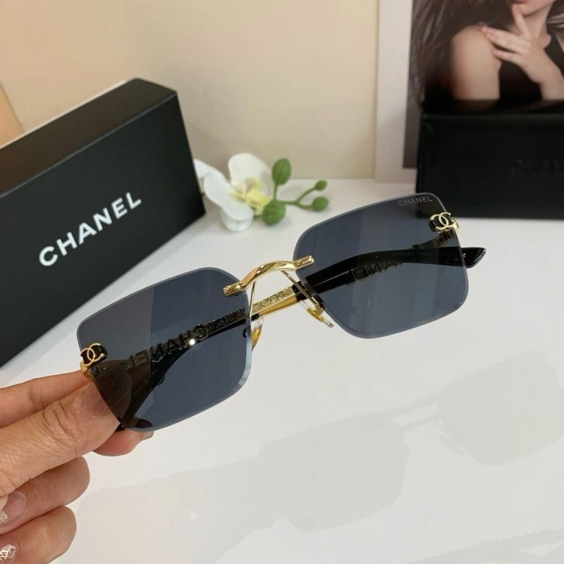 Chanel Sunglasses Seasonal 277913