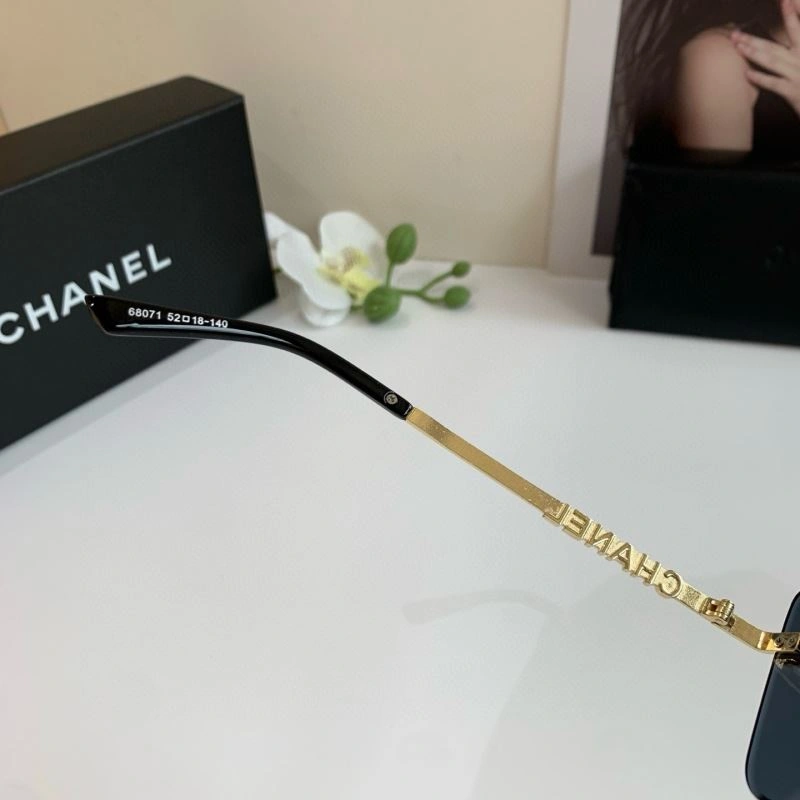Chanel Sunglasses Seasonal 277913