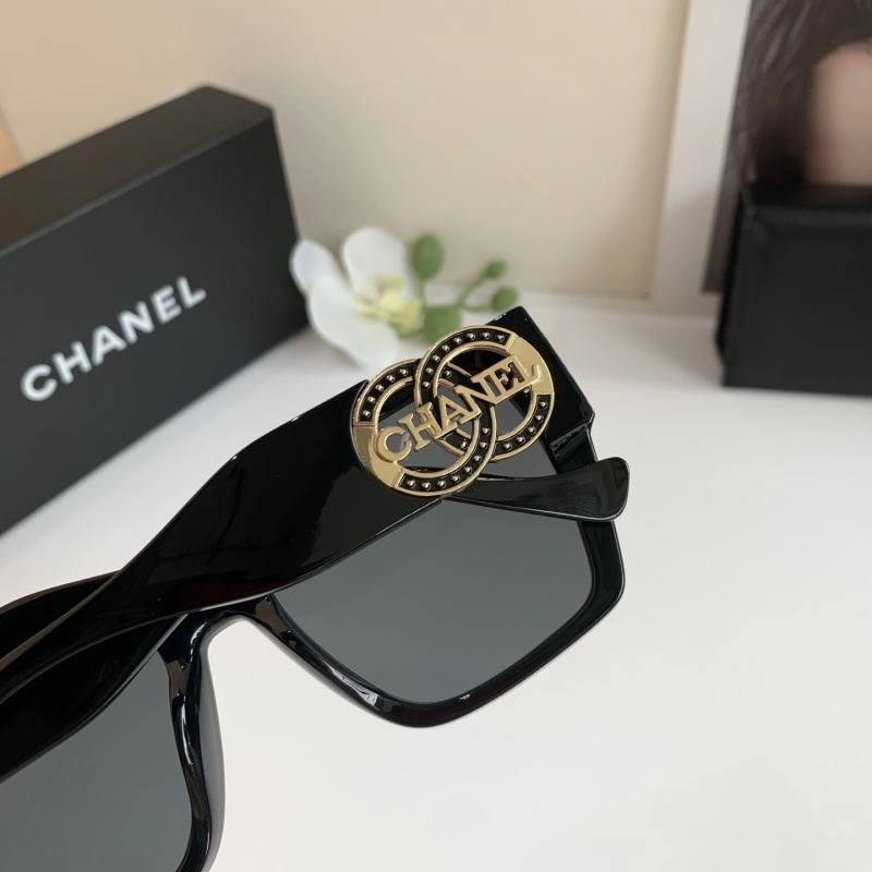 Breathable Chanel Sunglasses 277901