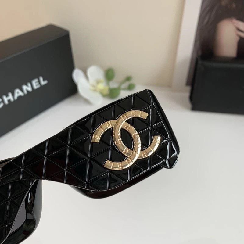 Durable Chanel Sunglasses 277884