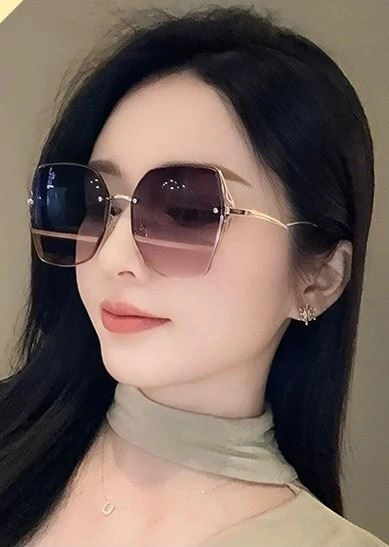 Chanel Sunglasses StreetReady 278385