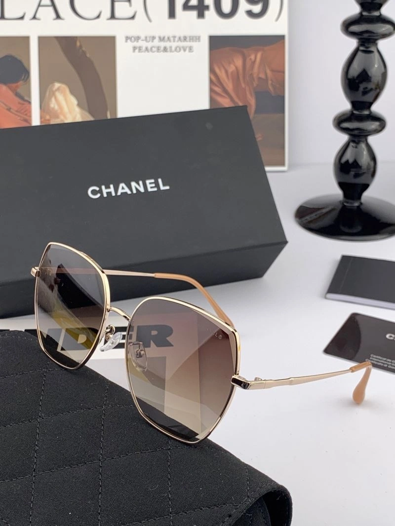 Chanel Sunglasses StreetReady 278384