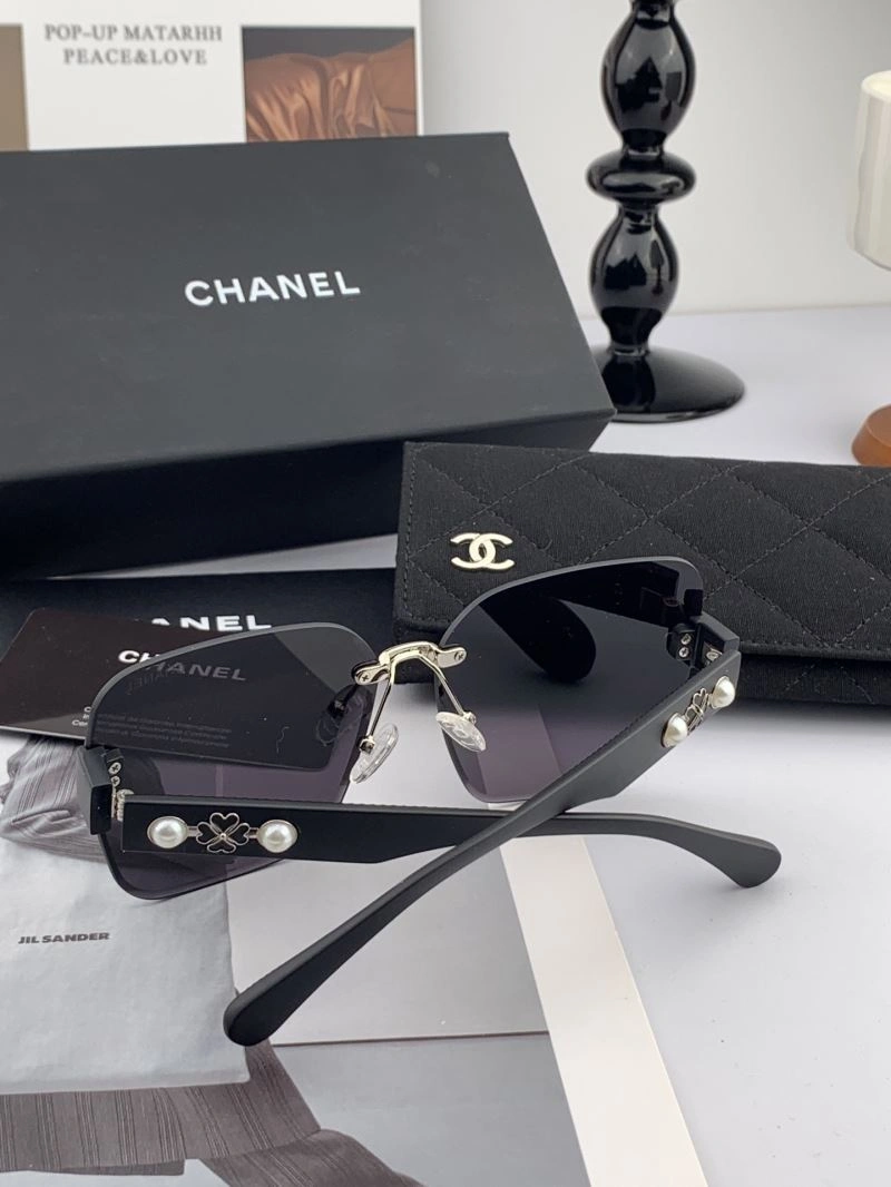 Modern Chanel Sunglasses 278378
