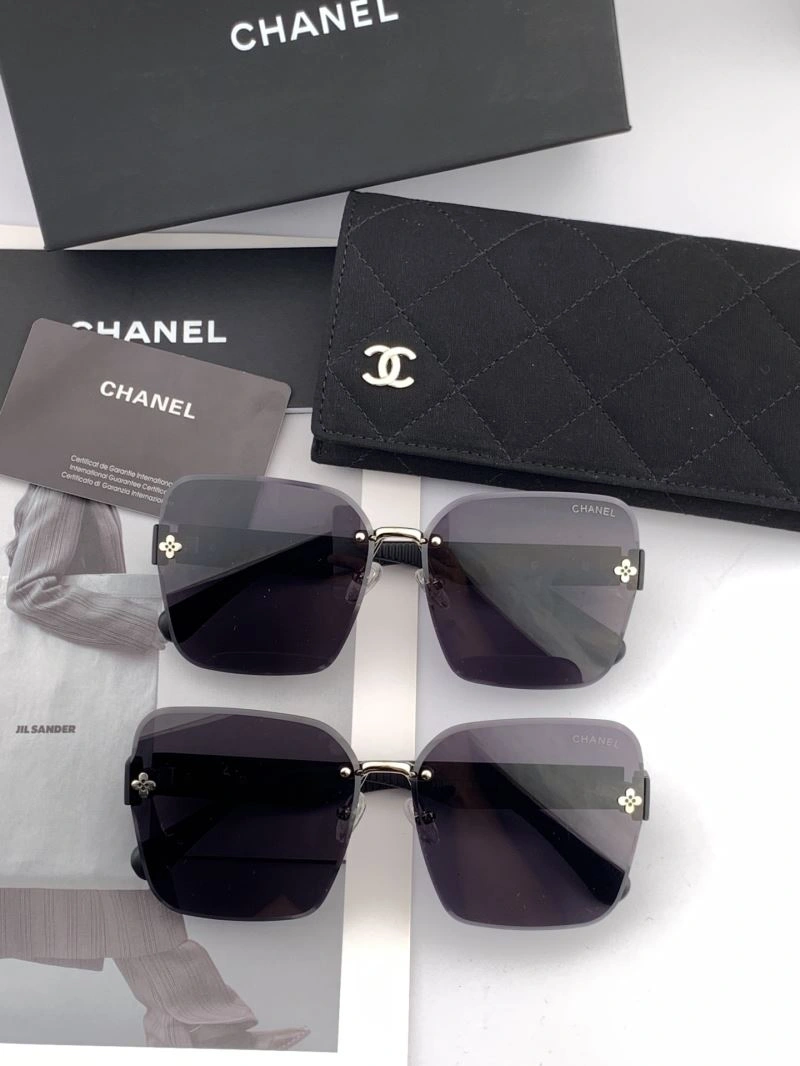 Modern Chanel Sunglasses 278378