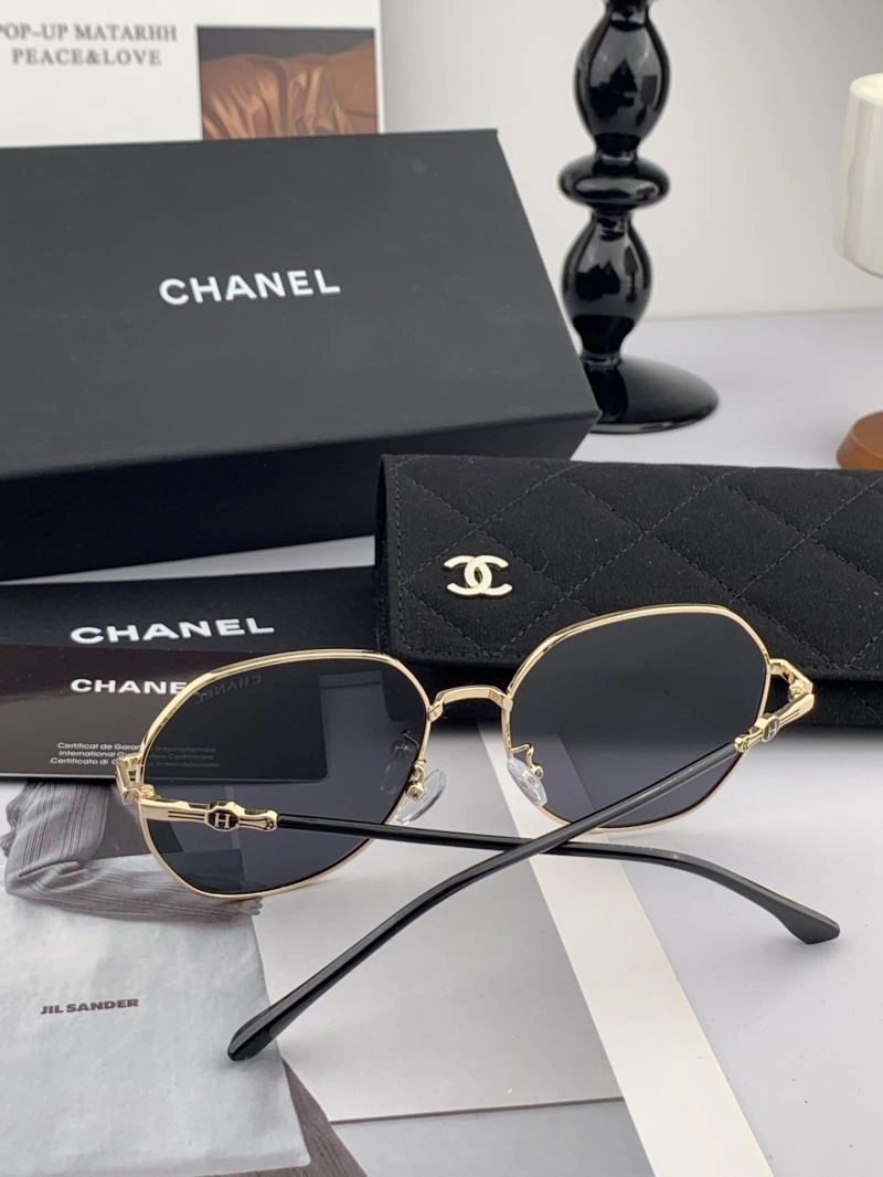Durable Chanel Sunglasses 278377