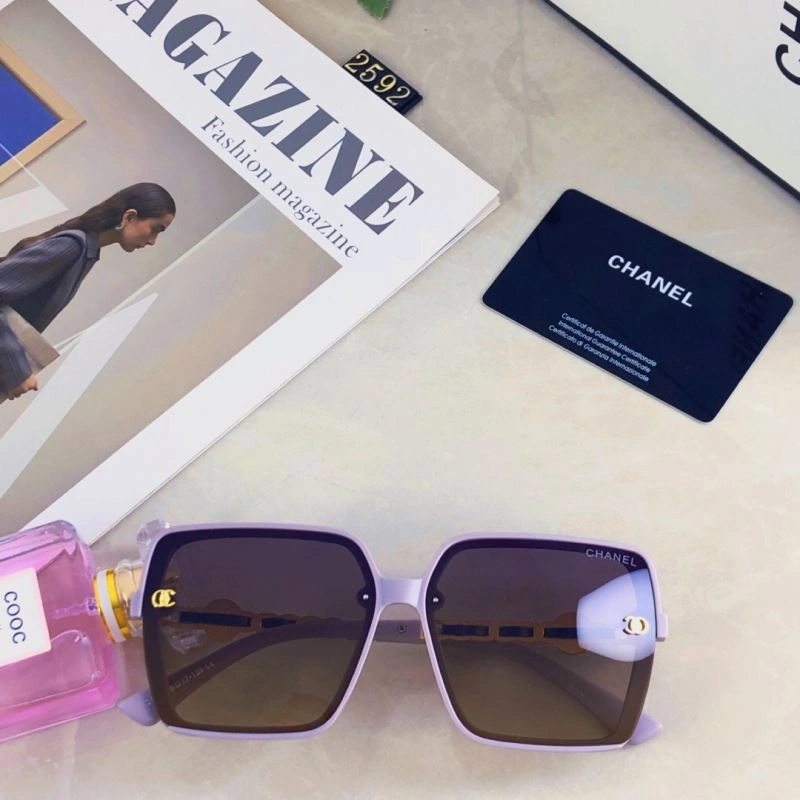 Chanel Sunglasses WellDesigned 278367