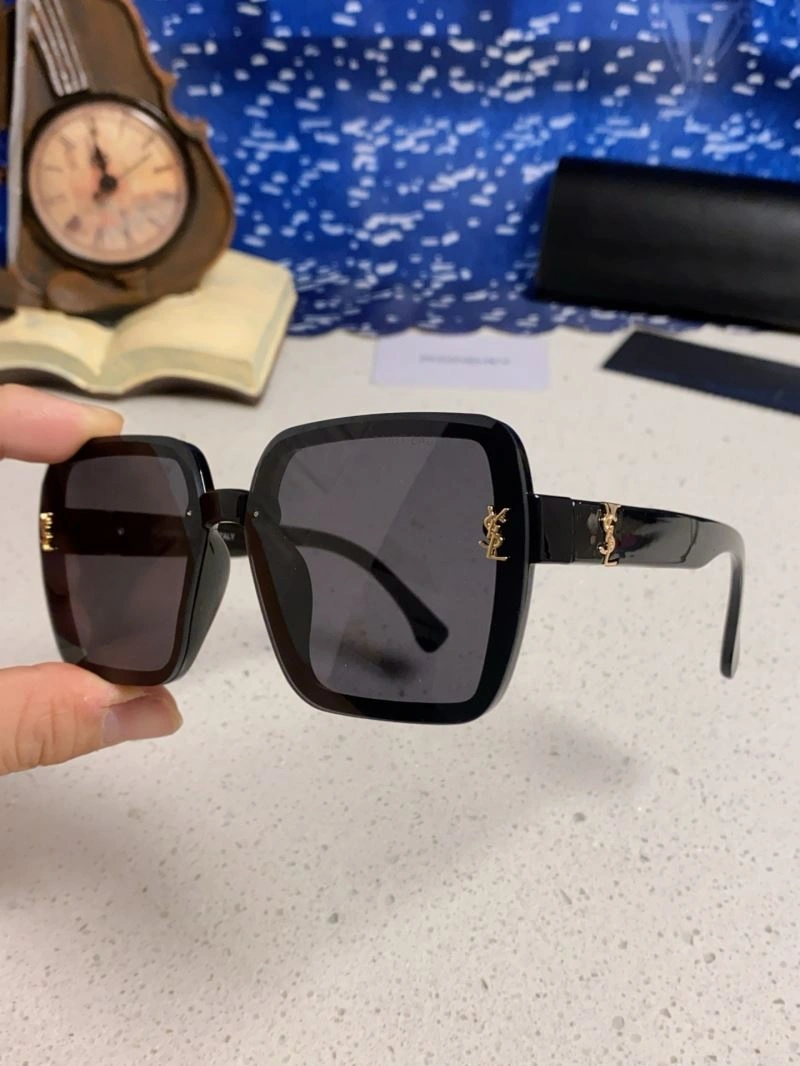 Chanel Sunglasses TimelessDesign 278368