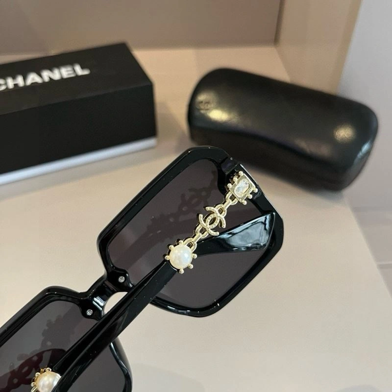Chanel Sunglasses Youthful 278360