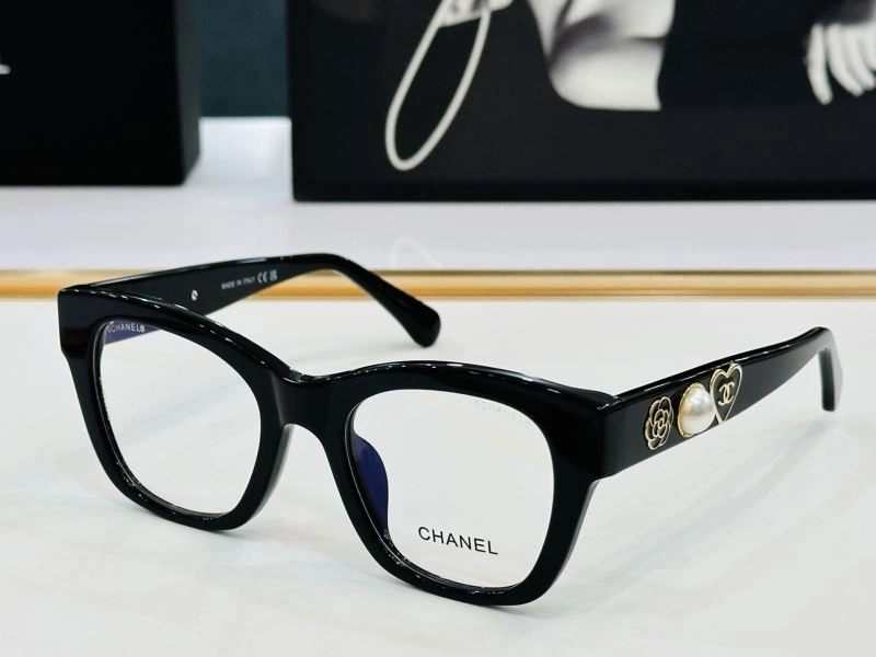 Chanel Sunglasses Lightweight 278365