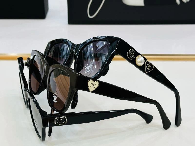 Chanel Sunglasses Lightweight 278365