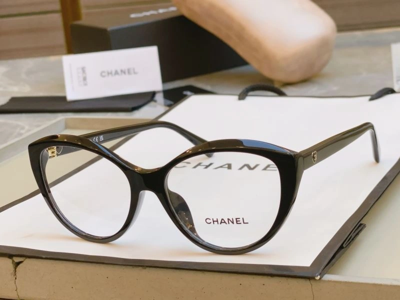 Chanel Sunglasses EyeCatching 278354