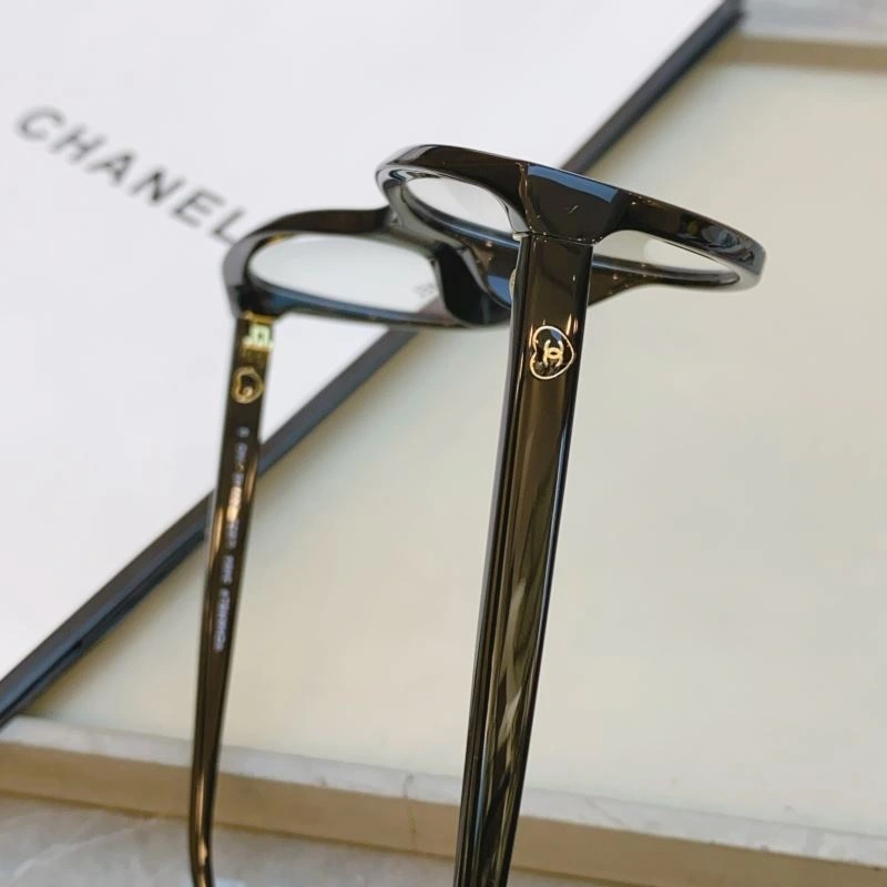 Chanel Sunglasses EyeCatching 278354