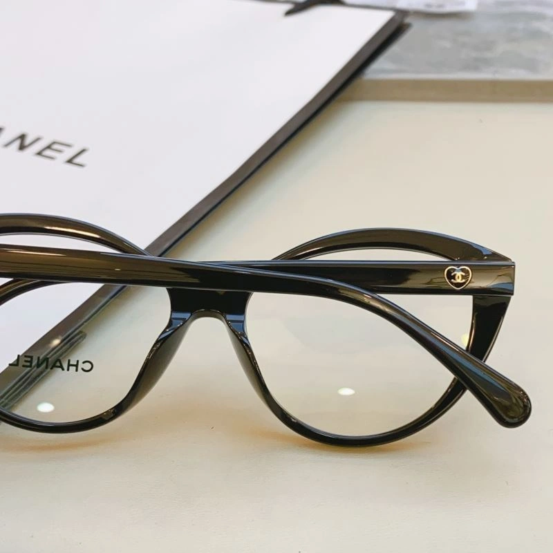 Chanel Sunglasses EyeCatching 278354