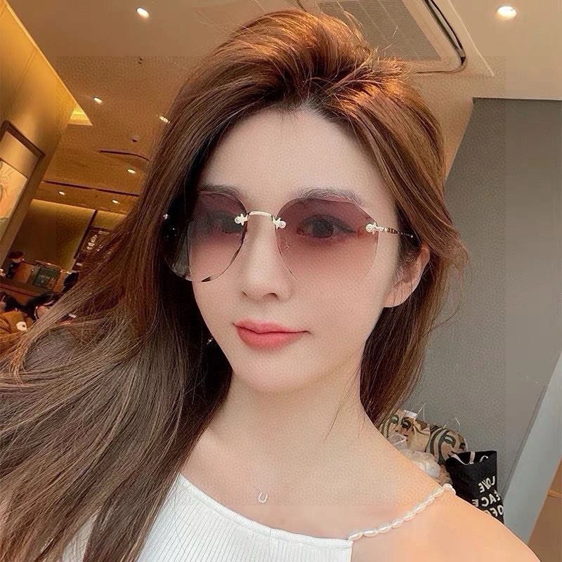 MoistureWicking Chanel Sunglasses 278343