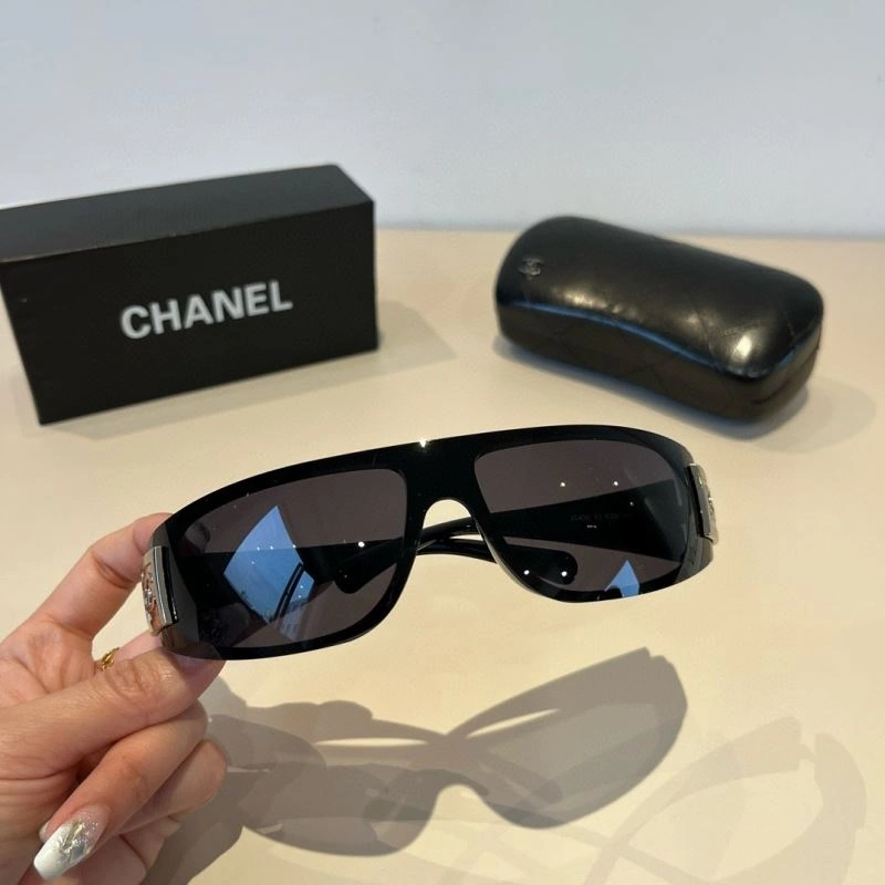 SoftTouch Chanel Sunglasses 278335