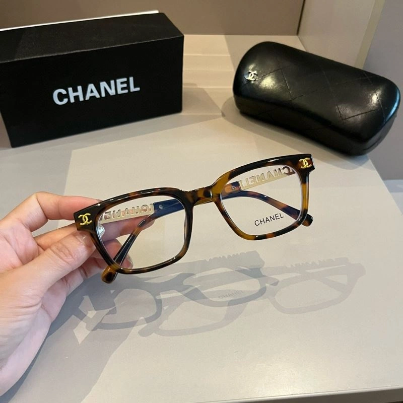 Chanel Sunglasses Durable 278338