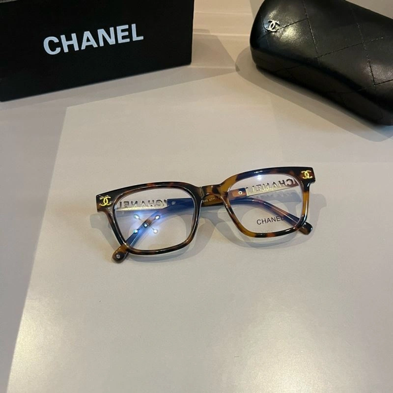 Chanel Sunglasses Durable 278338