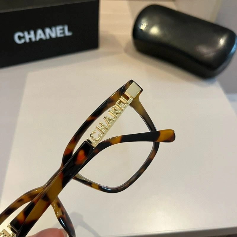 Chanel Sunglasses Durable 278338